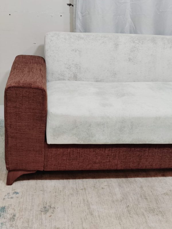 SOFA CUMBED WITH STORAGE