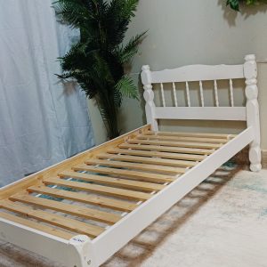 twin size wooden white bed