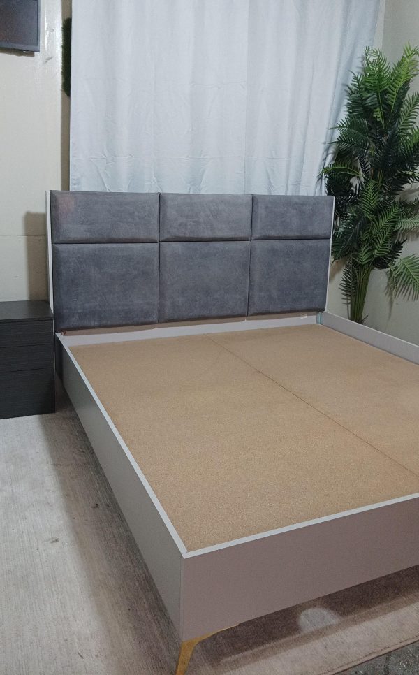 SUPER KING SIZE BED 180/200cm