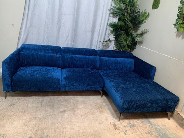 Cozy and Spacious Blue Velvet L-Shape Sofa with Chaise Lounge